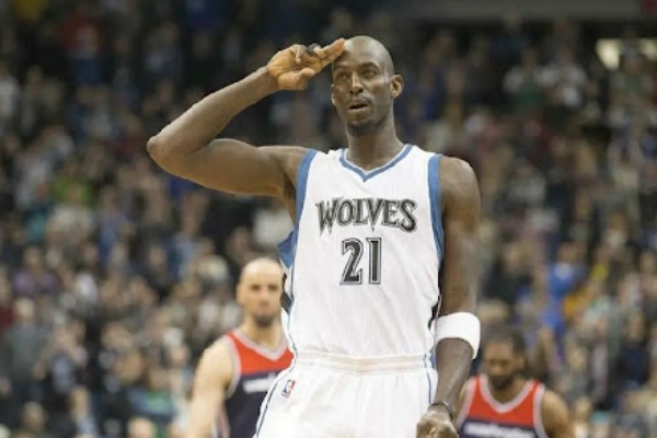 加内特球衣号码是几号？