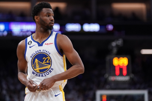 维金斯缺席勇士对阵尼克斯的比赛