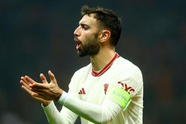 曼联关键球员布鲁诺-费尔南德斯表现下滑？专家解析背后原因