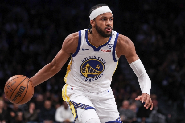 穆迪出战表现出色但勇士惜败猛龙