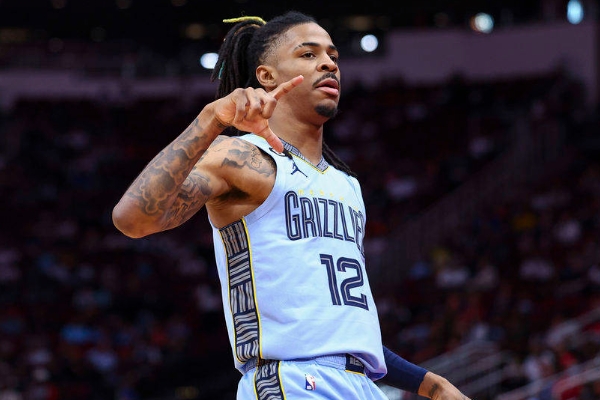 莫兰特球衣号码是几号?