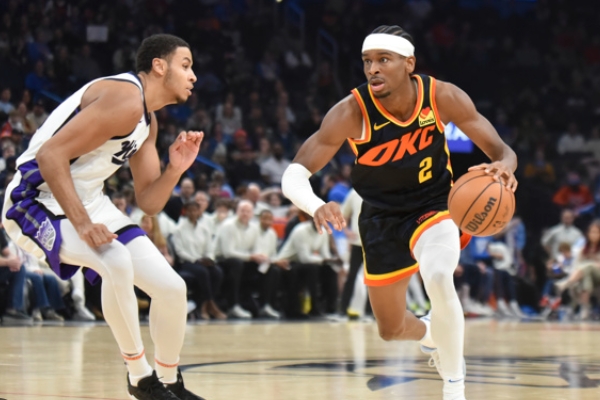 亚历山大狂斩23分助雷霆大胜灰熊