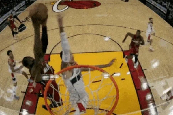 奇才遭遇阿德巴约空中飞人暴扣