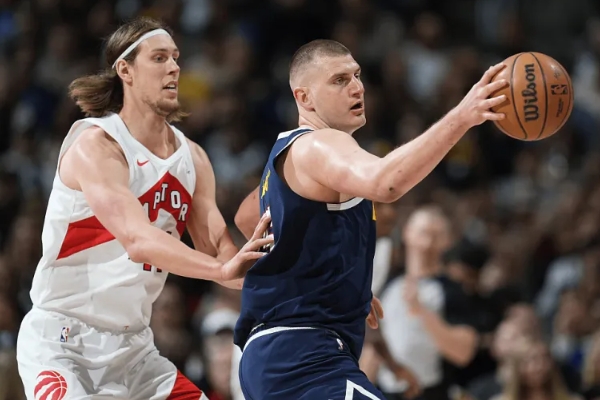 掘金成功缩小差距力克追雷霆