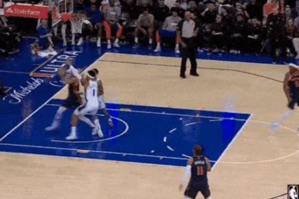 布伦森与哈特出色发挥助尼克斯大胜76人