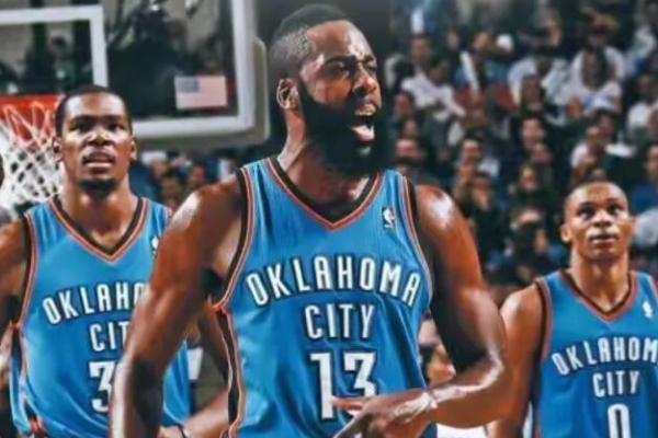 雷霆三少是指那三位球员？