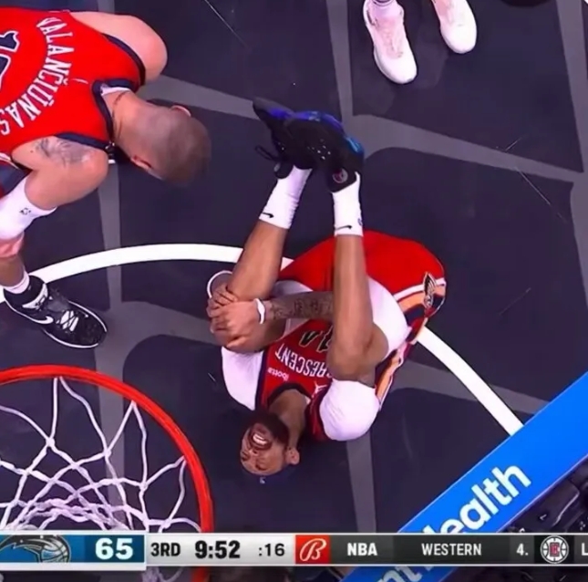 鹈鹕主力前锋英格拉姆左膝受伤赛季无望回归