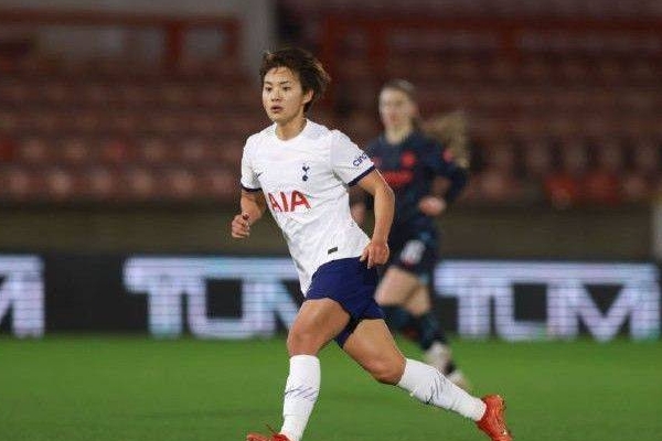 王霜替补出场助热刺女足1-0胜布里斯托尔城女足