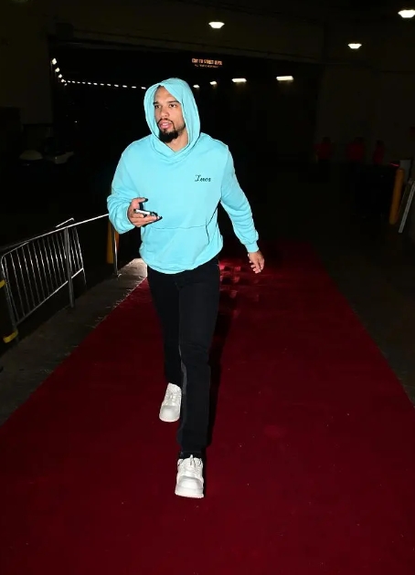 独行侠出色表现逆袭火箭