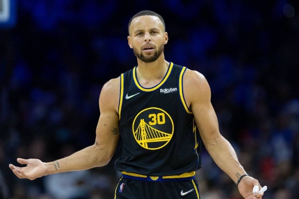 库里三分数目前有多少？