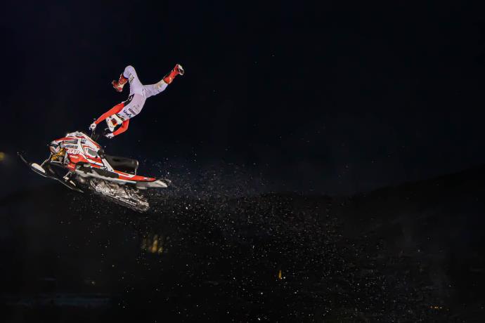 纳因格兰我今天和德罗西谈过了想要去斯帕尔帮助他（纳因格兰落选）