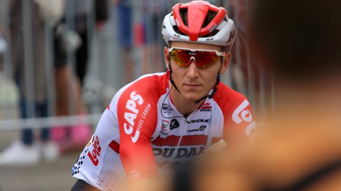 贝尔在欧冠进了多少球(贝尔在欧冠的入球统计及助攻分析)（贝尔几个欧冠）