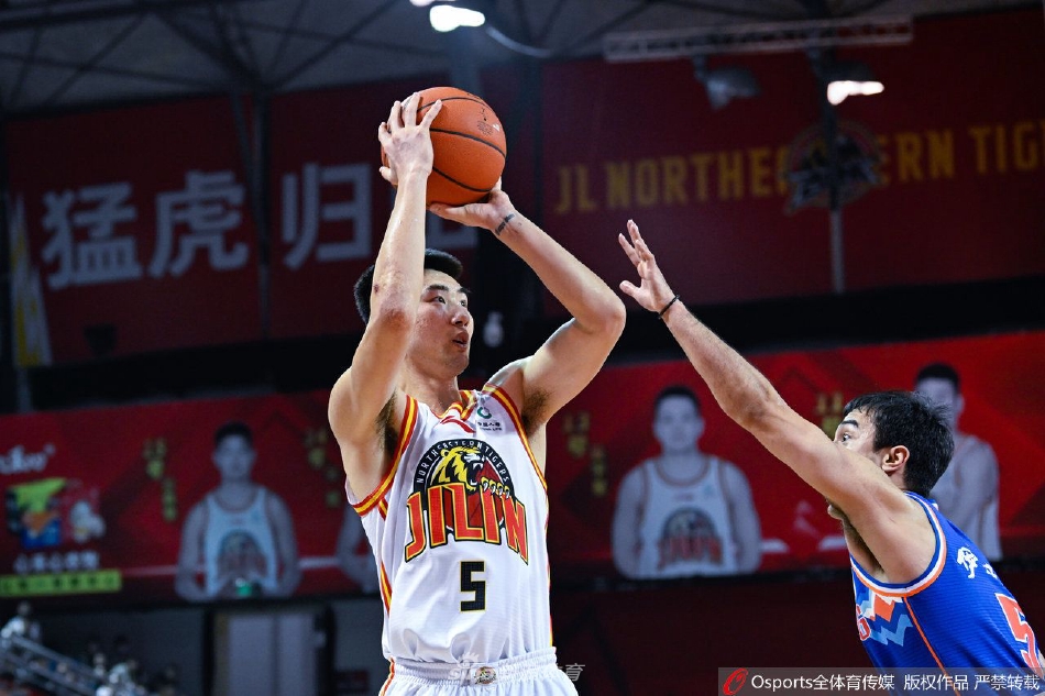[CBA]九台农商103-99胜新疆伊力王酒（新疆伊力王酒队）