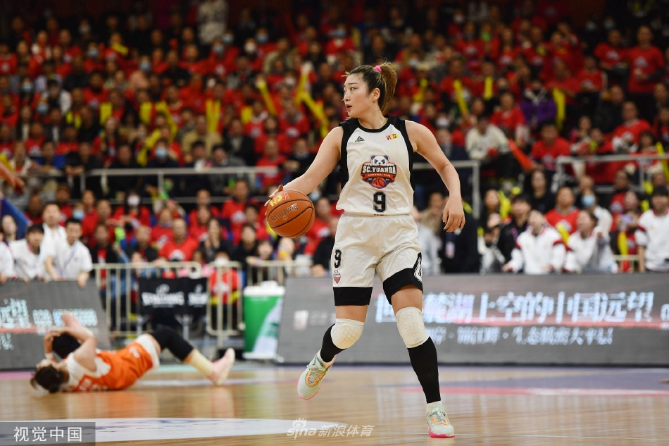 [WCBA]四川女篮83-82内蒙古女篮 总比分2-1夺冠（内蒙古女篮对四川女篮）