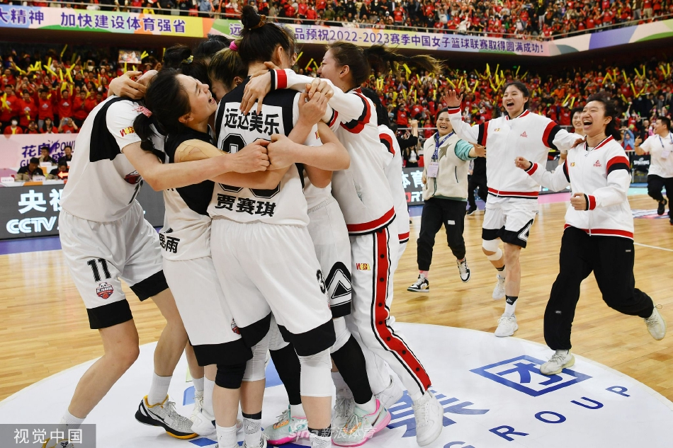 [WCBA]四川女篮83-82内蒙古女篮 总比分2-1夺冠（内蒙古女篮对四川女篮）