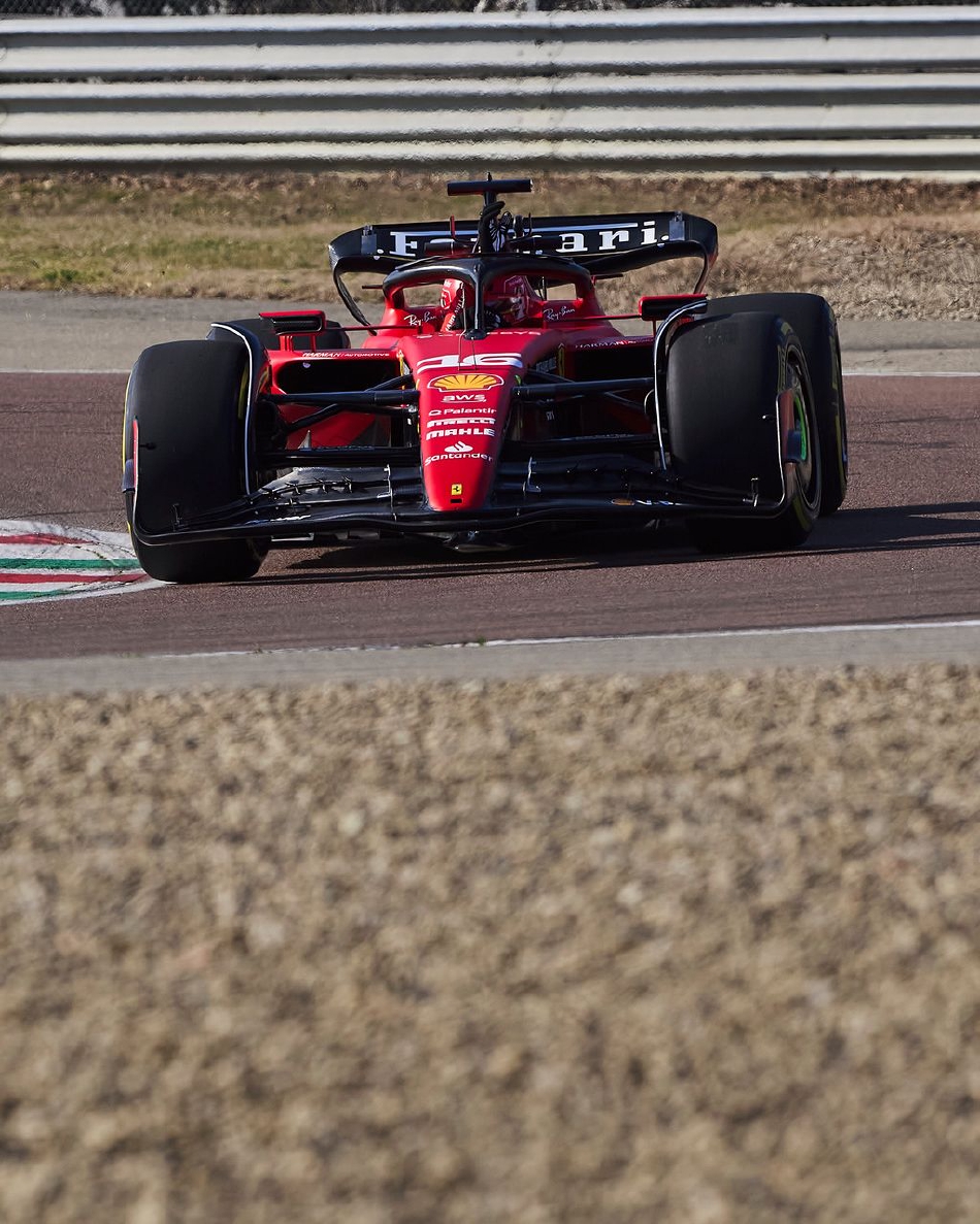 图集-勒克莱尔驾驶SF-23首航（勒克莱尔 f2）