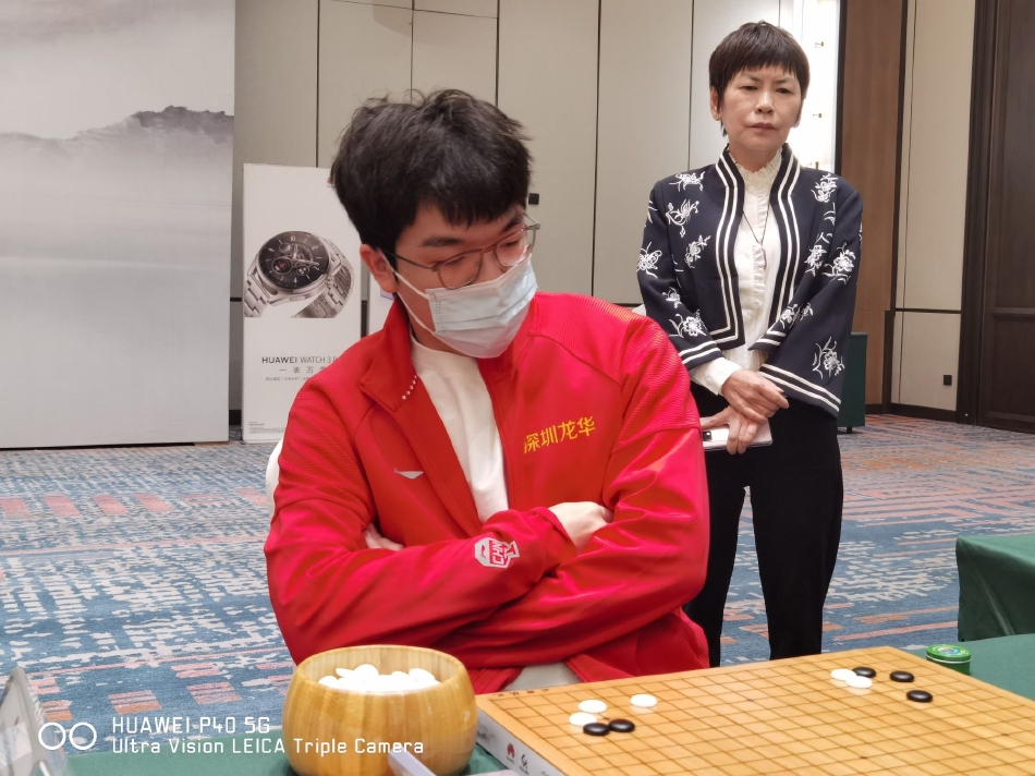 图集-华为手机杯围甲常规赛第14轮 柯洁-杨鼎新（华为手机杯中国围棋甲级联赛 柯洁）