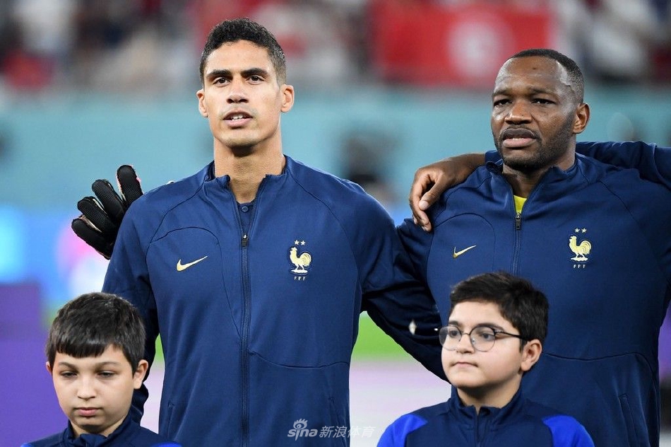 瓦拉内退出法国国家队（瓦拉内退出法国国家队是哪一年）
