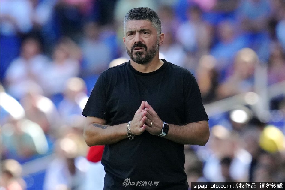 瓦伦西亚主帅加图索下课（瓦伦西亚左后卫加亚）