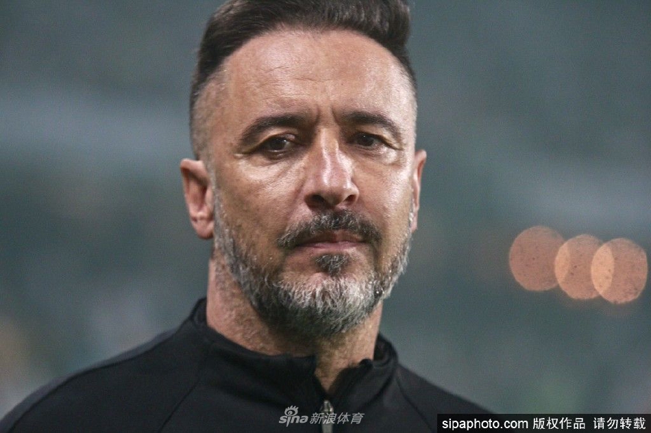 前上海海港主帅佩雷拉正式出任弗拉门戈主教练