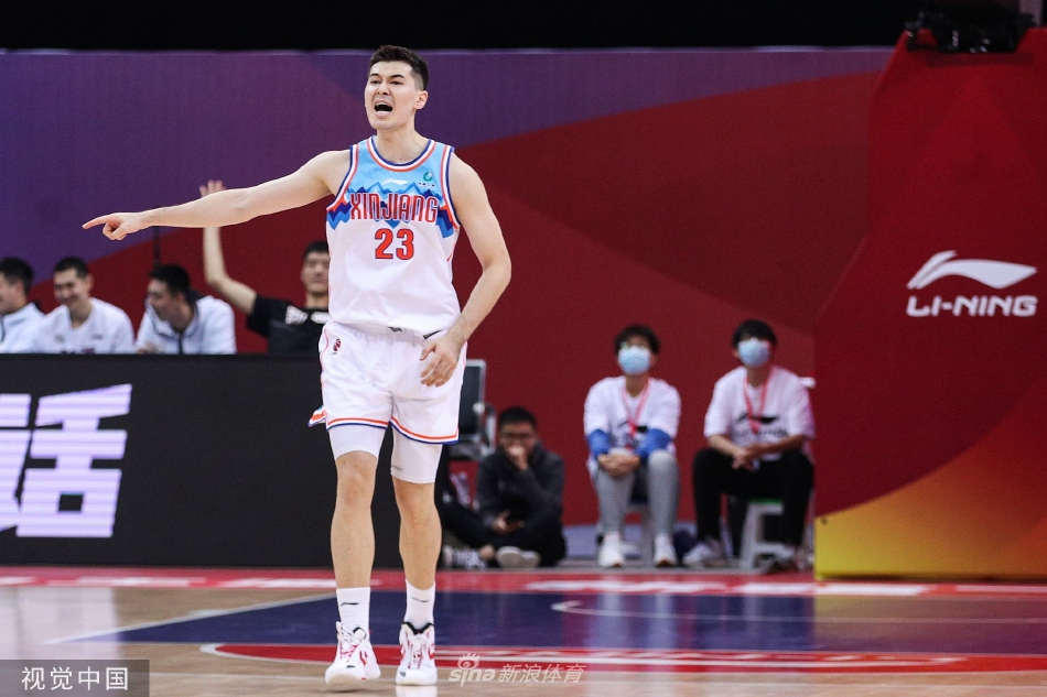 [CBA]新疆广汇108-96广州龙狮 克莱蒙斯首秀34分（cba广州龙狮最新引援消息）