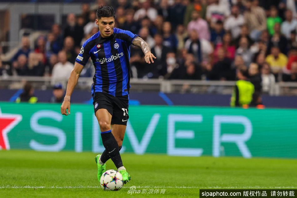 华金-科雷亚因伤退出世界杯（华金科雷亚转会）