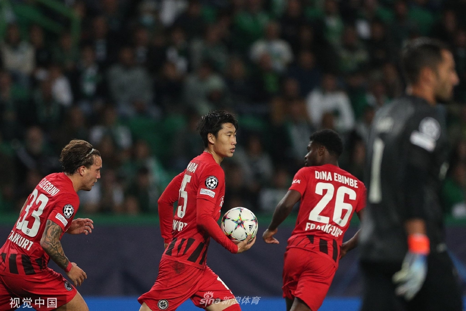[欧冠]葡萄牙体育1-2法兰克福 镰田大地点球破门（法兰克福葡萄牙前锋）