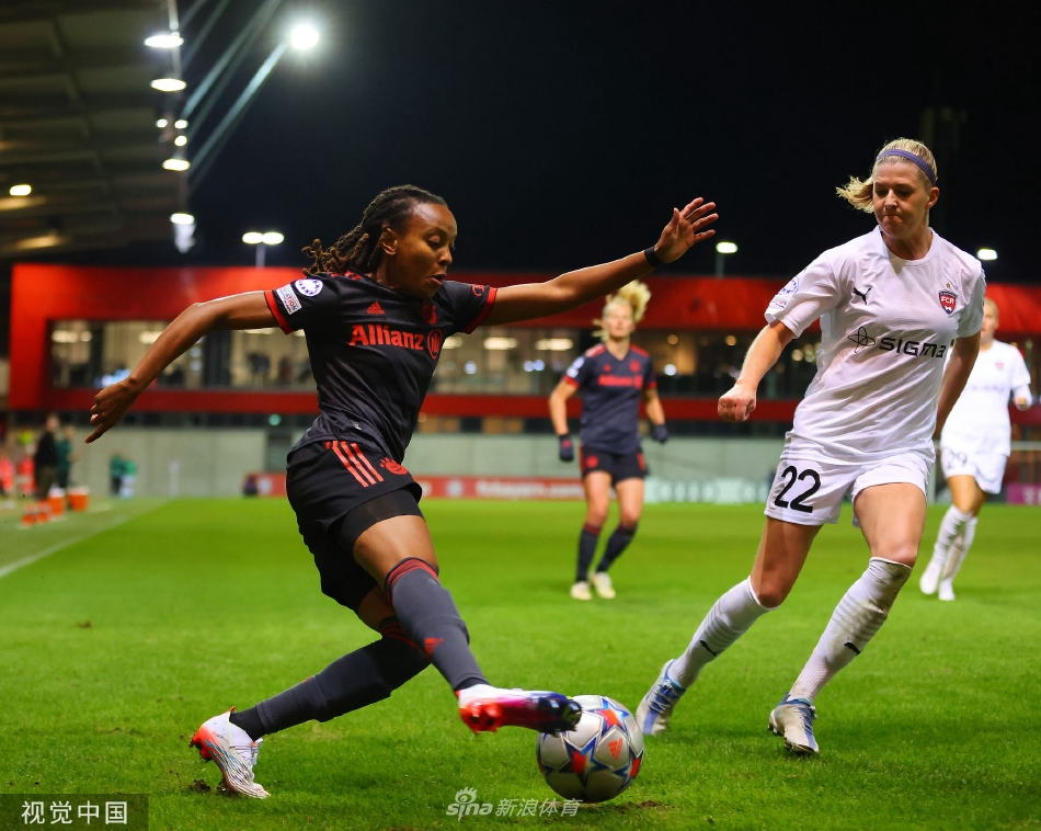[女足欧冠]拜仁慕尼黑女足2-1马尔默玫瑰园