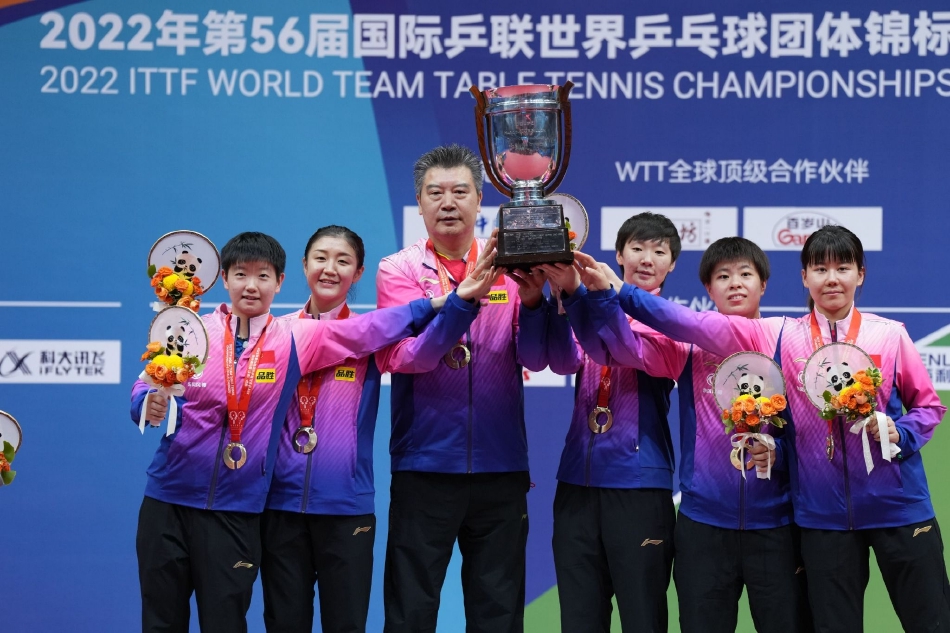 [世乒赛]中国女团3比0日本夺冠（乒乓球世界杯中国女团3:0胜日本夺冠）