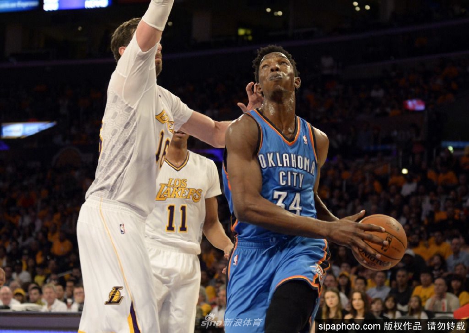 四川男篮与2009年NBA榜眼塔比特完成签约（四川男篮与2009年nba榜眼塔比特完成签约了吗）