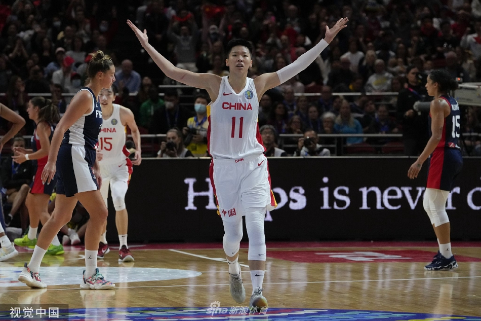 [女篮世界杯]中国女篮85-71击败法国 晋级四强（女篮 中国 法国）
