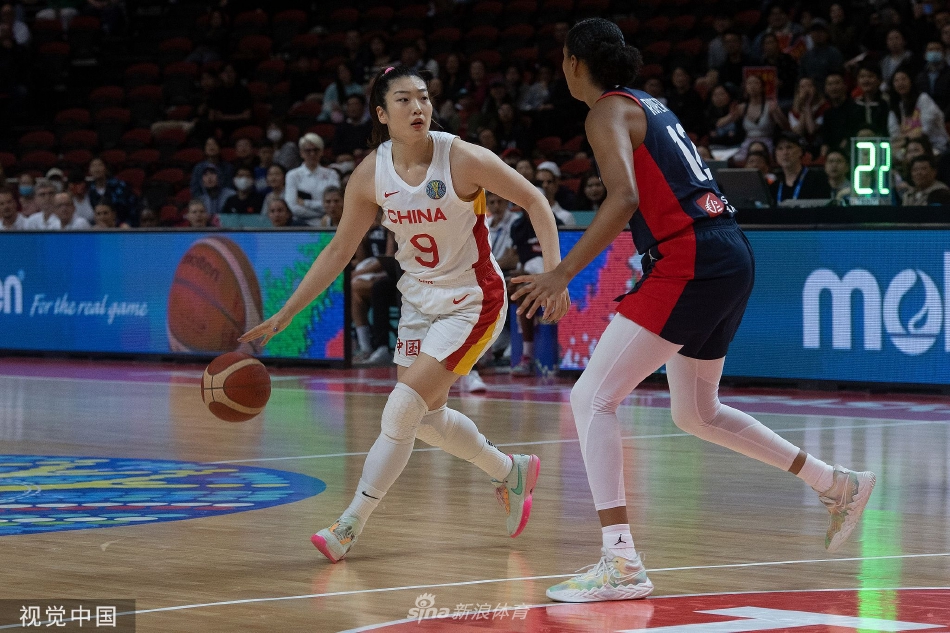 [女篮世界杯]中国女篮85-71击败法国 晋级四强（女篮 中国 法国）