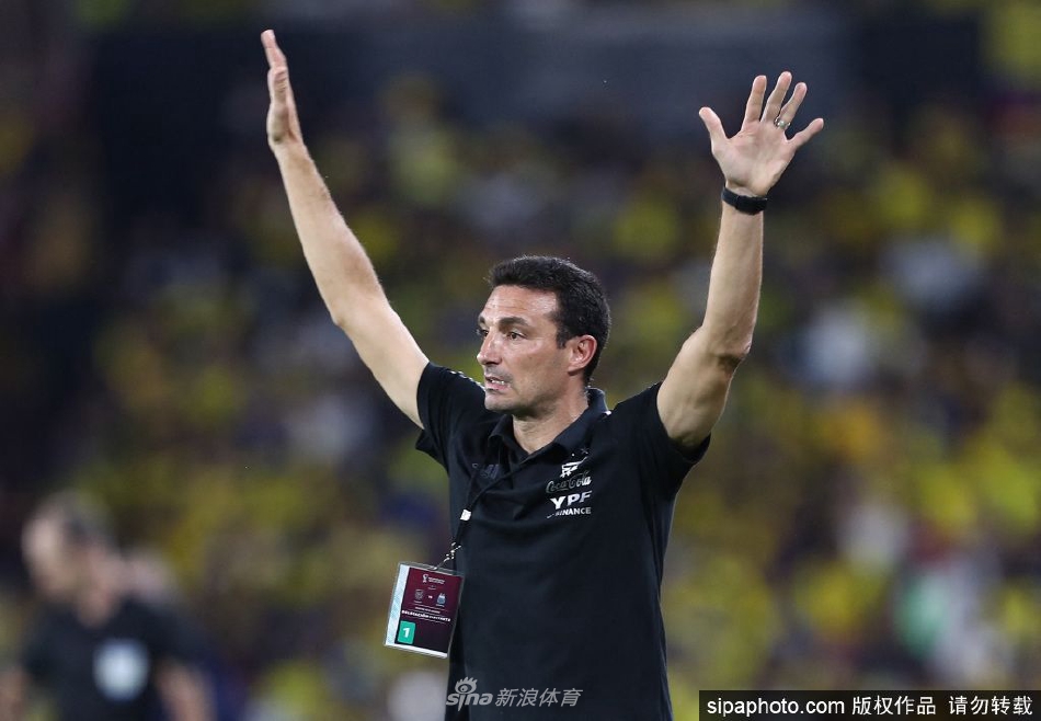阿根廷国家队主帅斯卡洛尼续约至2026年（阿根廷队主教练斯卡洛尼）