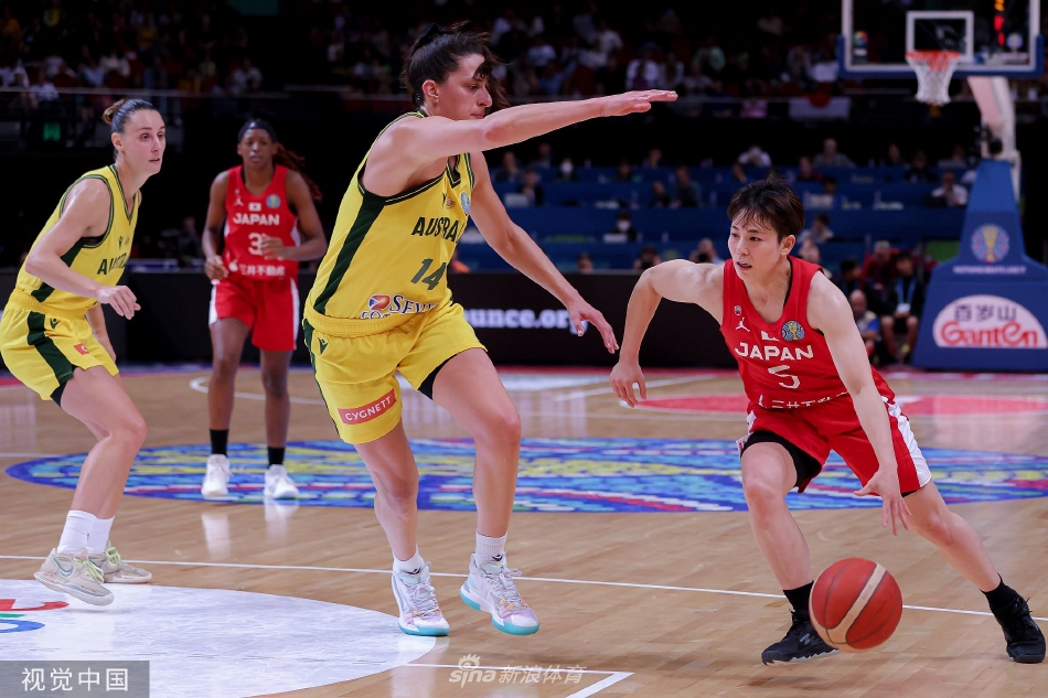 [女篮世界杯]澳大利亚女篮71-54日本女篮（女篮 日本 澳大利亚）