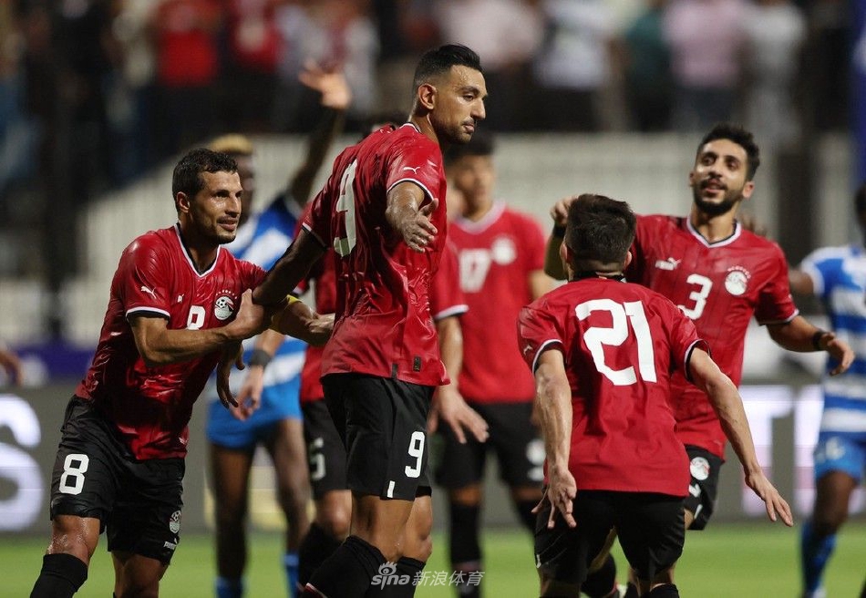 [国际足球友谊赛]埃及 3-0 利比里亚（埃及对利比里亚）