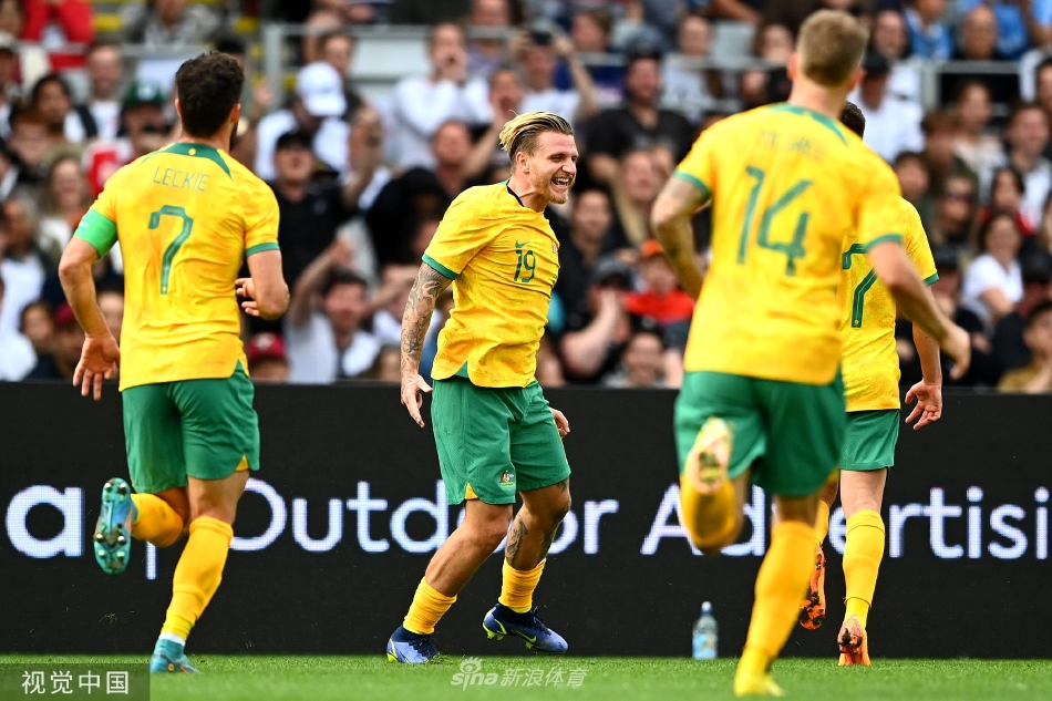 [足球友谊赛]新西兰0-2澳大利亚（澳大利亚 新西兰 足球）