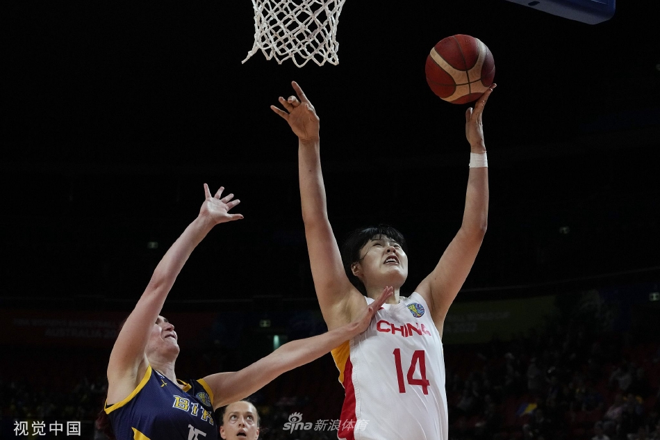 [女篮世界杯]中国女篮98-51大胜波黑队（中国女篮波兰比赛全场视频）