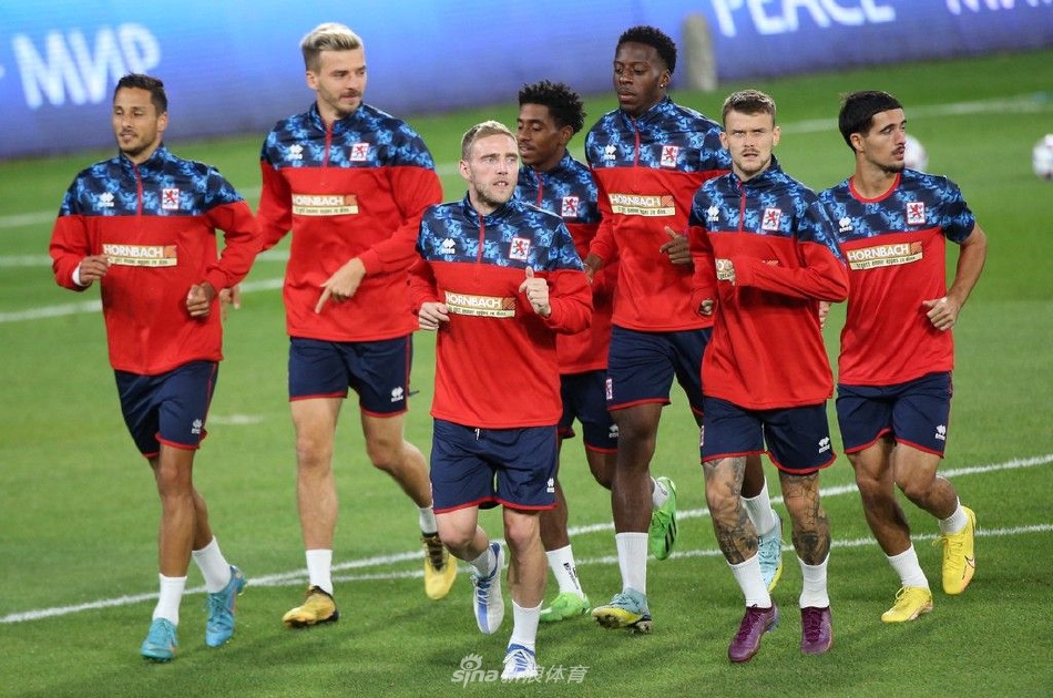 卢森堡国家队备战训练（卢森堡国家队备战训练视频）