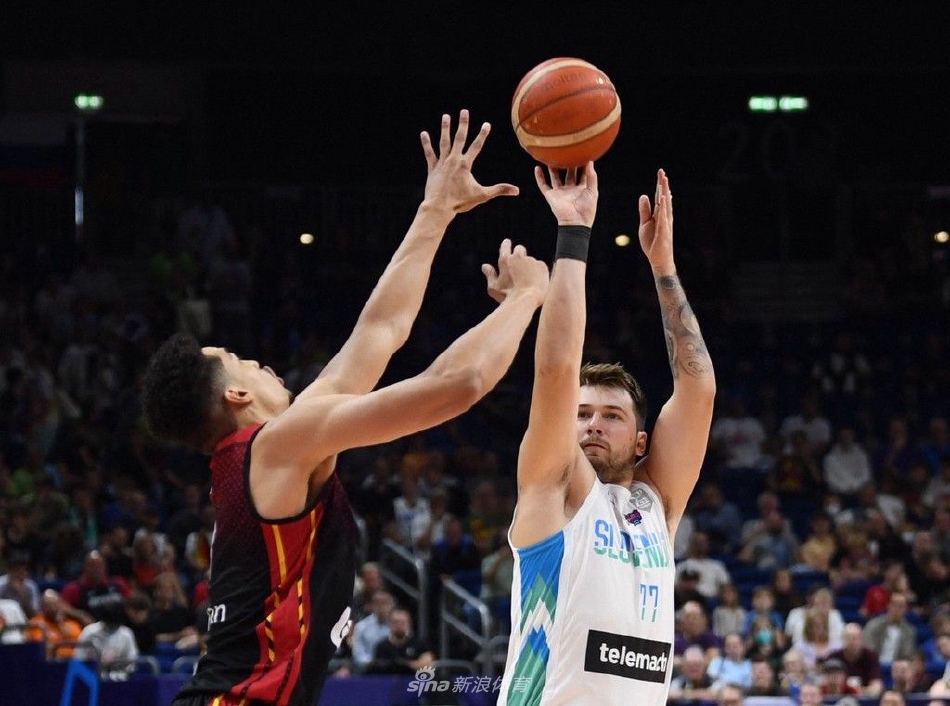 [男篮欧洲杯]斯洛文尼亚88-72比利时 东契奇35分（斯洛文尼亚男篮欧洲杯冠军）