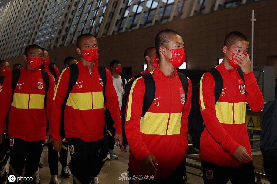 中国U16男足前往澳大利亚进行海外拉练（男足 中国 澳大利亚）