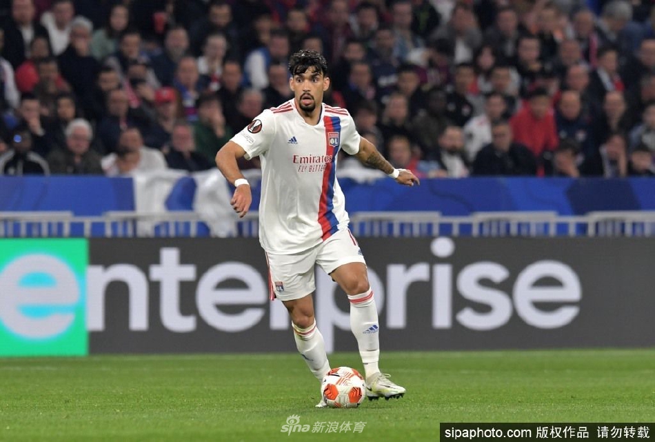 西汉姆联签下里昂中场帕奎塔（西汉姆联帕耶）