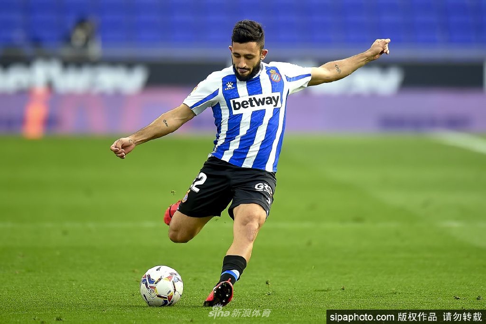 巴尔加斯加盟上海海港（巴尔加斯加盟上海海港多少钱）