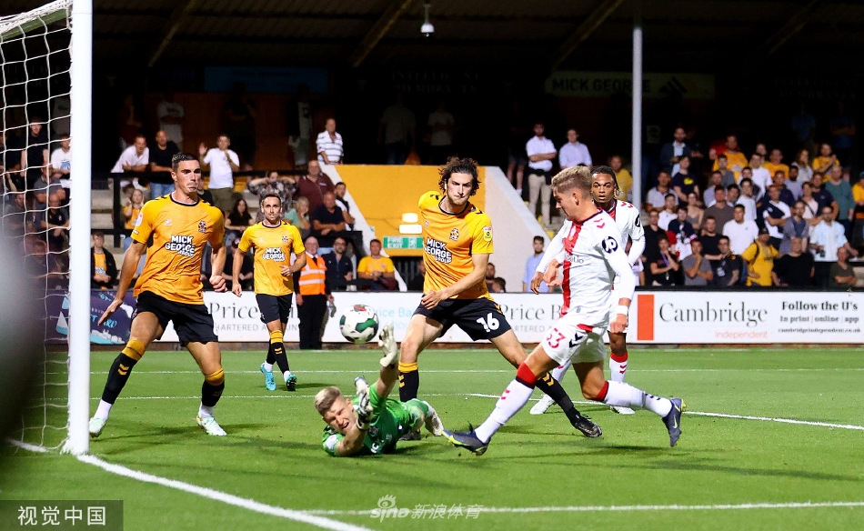 [英格兰联赛杯]剑桥联0-3南安普敦（剑桥在英格兰的哪个位置）