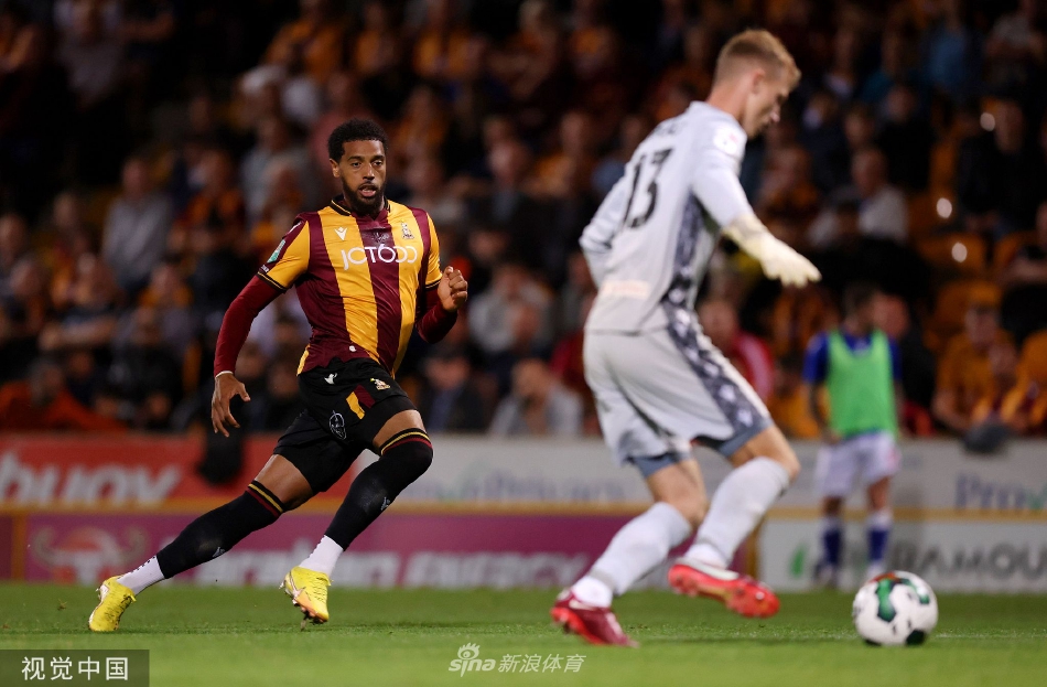 [英格兰联赛杯]布拉德福德1-2布莱克本（布拉德福德队）