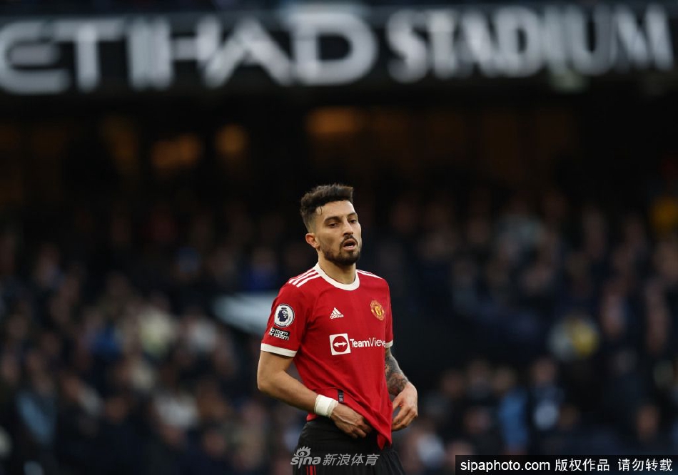 特莱斯租借加盟塞维利亚一年（特莱斯租借加盟塞维利亚一年多少钱）