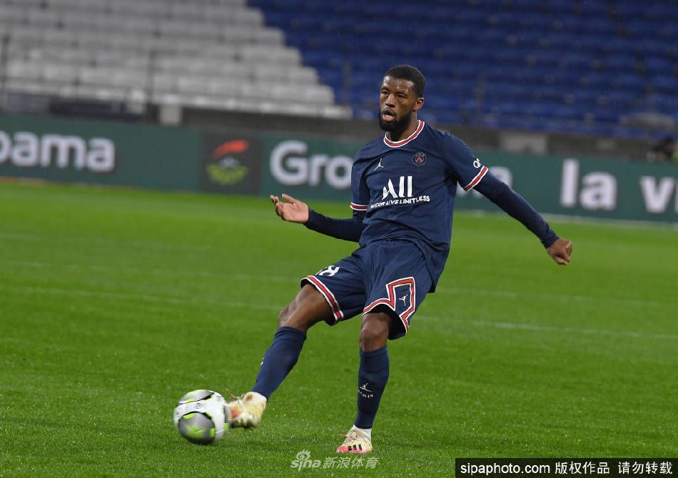 维纳尔杜姆租借加盟罗马达协议