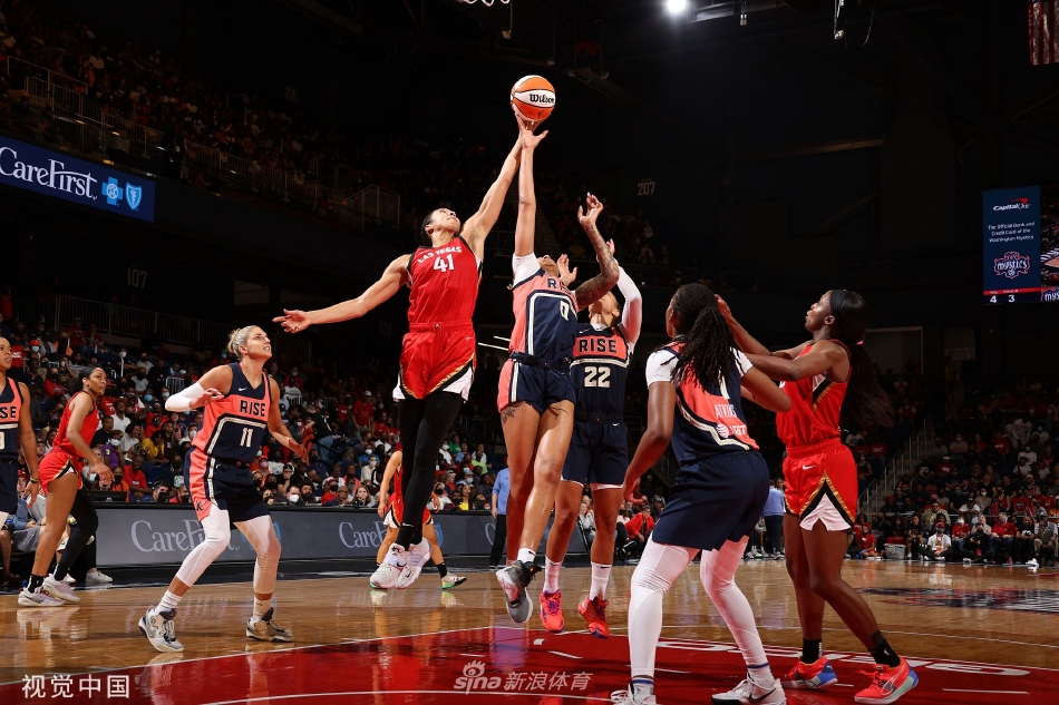 [WNBA常规赛]拉斯维加斯王牌73-83华盛顿神秘人（拉斯维加斯王牌vs华盛顿奇异）