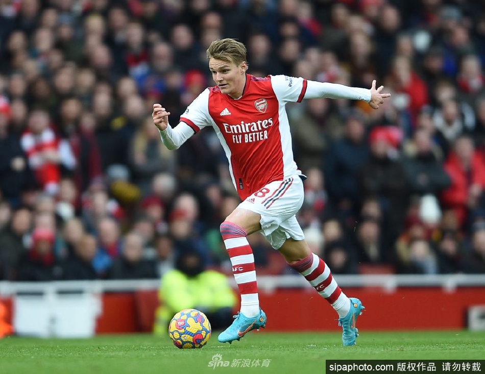 23岁的厄德高被任命为球队新任队长（厄德高现在所在俱乐部）