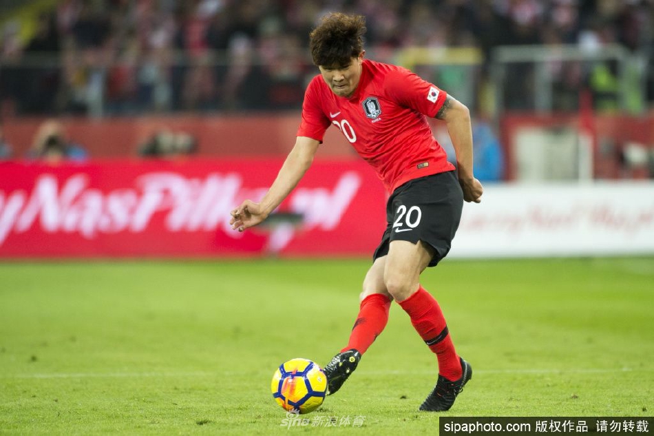 韩国中卫金玟哉加盟那不勒斯（韩国中卫金玟哉加盟那不勒斯了吗）