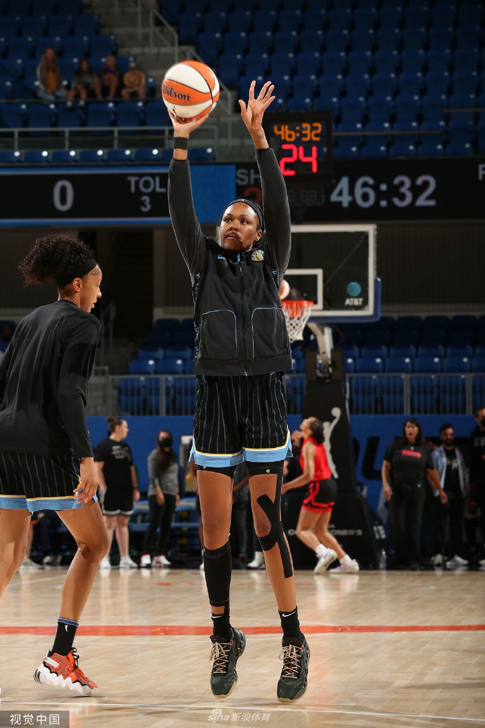 [WNBA总裁杯]芝加哥天空83-93拉斯维加斯王牌（芝加哥天空对拉斯维加斯王牌）